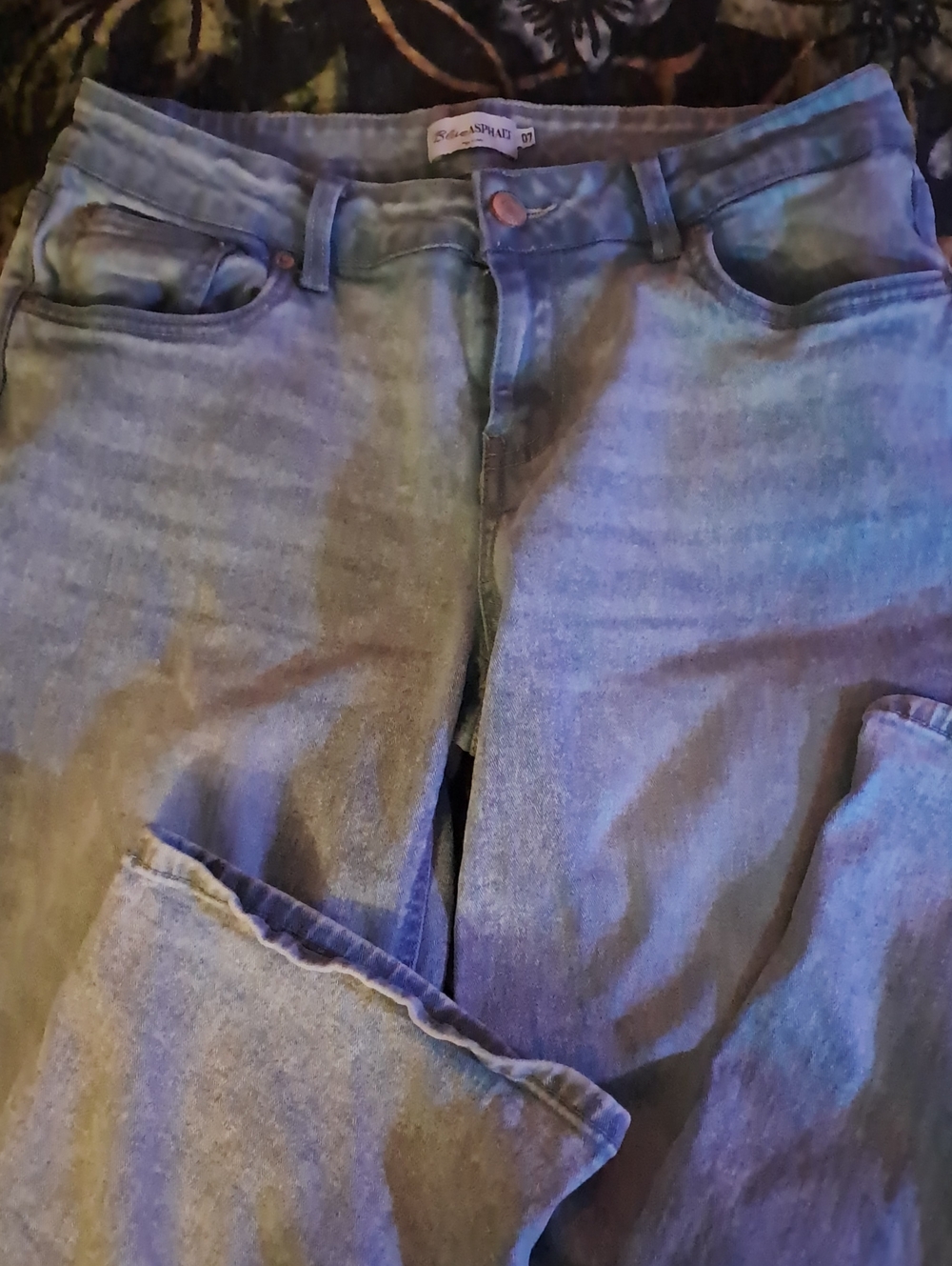 Blue Asphalt Straight-Leg Jeans in Light Blue Wash